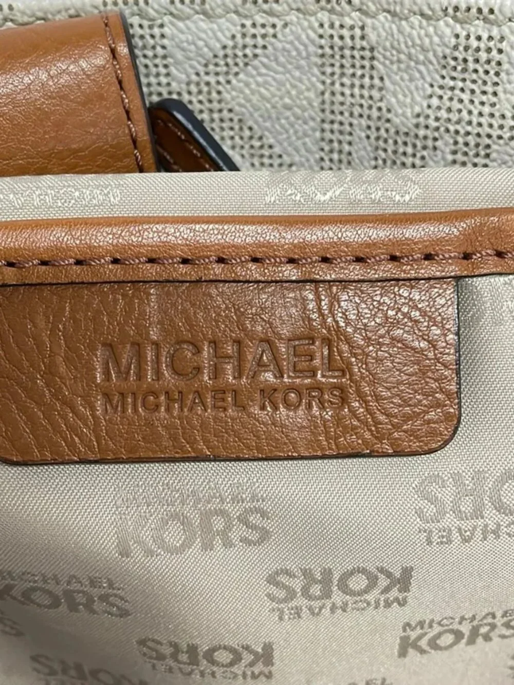 Michael Kors accessories	shoulder strap